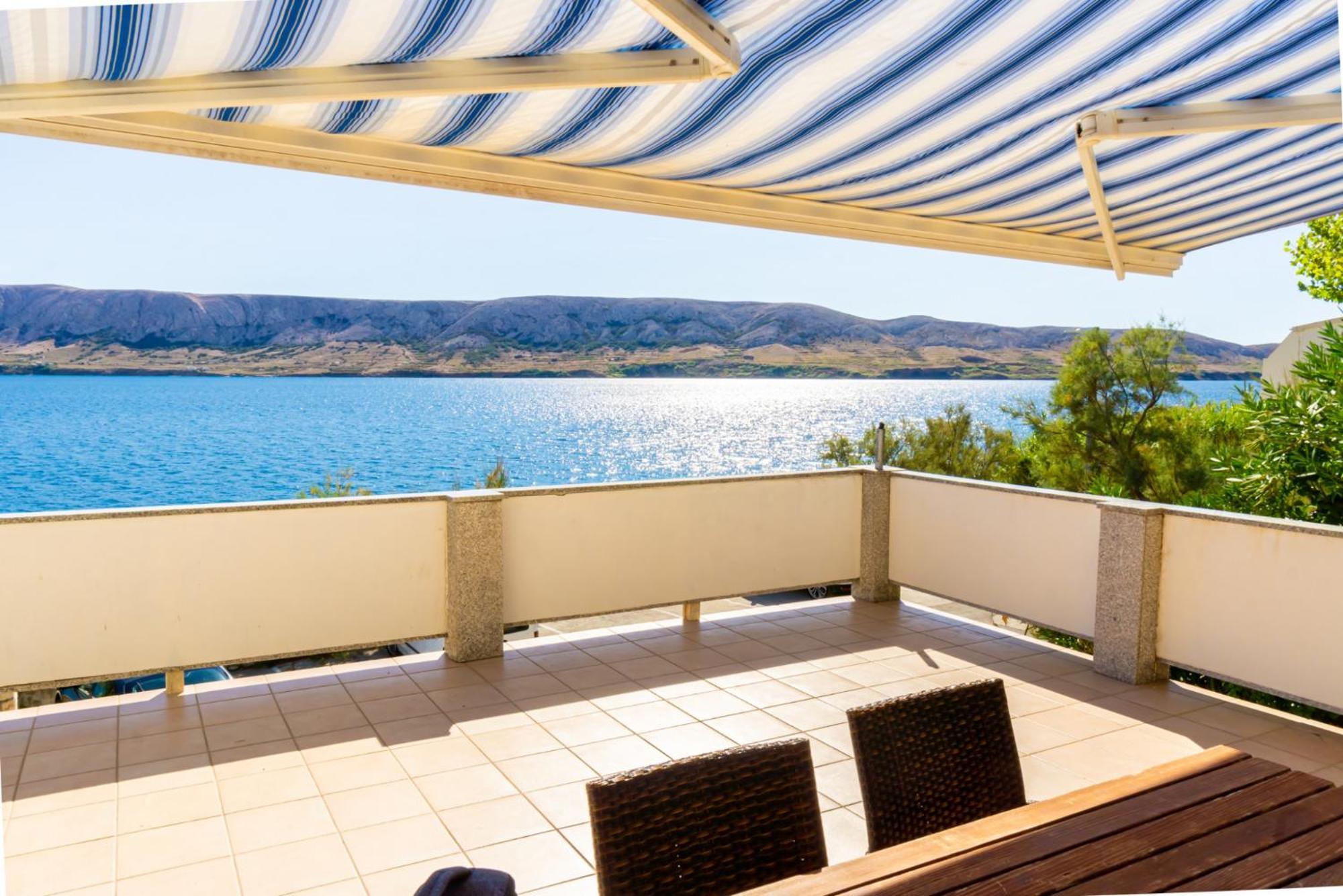 شقة Galinec With Mountain And Seaview ميتغنا الغرفة الصورة